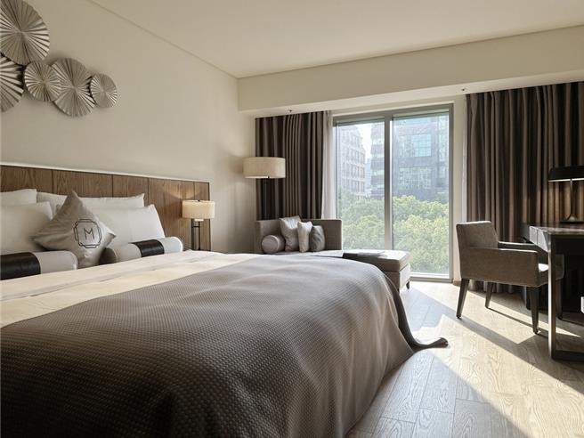 慕軒飯店4月17日迎來開幕10週年慶，品牌規劃多項住房及餐飲優惠，與民眾分享10年有成的喜悅。(國泰飯店觀光事業提供)