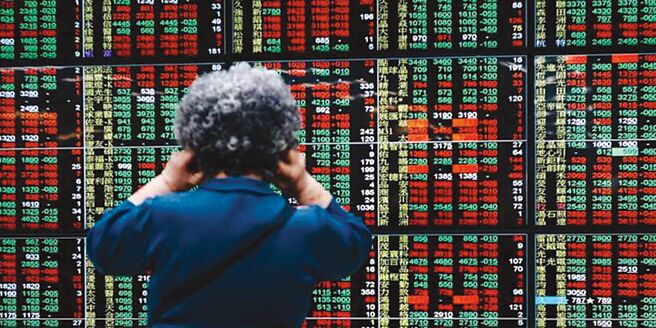 凱基投顧指出，預期中東衝突局勢升溫，短期操作可聚焦中東衝突的五大受惠類股，包含煉油、貴金屬、軍工、無人機、貨櫃運輸等。圖／本報資料照片