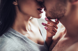 拍謎片險鬧出人命 女優救人遭攔還被硬上求償25億