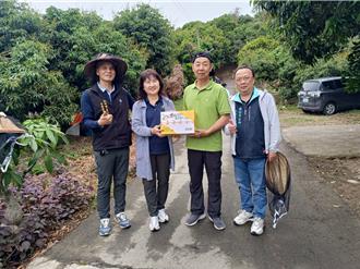 春暖花开 头份市蜂农逐花蜜而居