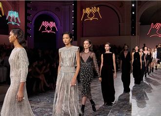 New Jeans Haerin現身Dior早秋 年輕樣貌力拼西方女神安雅