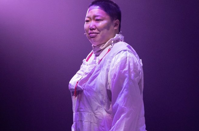 南韩资深剧团演员朱善玉（주선옥）离世。（图／撷取自推特）