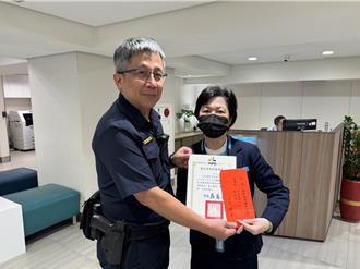 行員關懷提問破詐騙花招 警銀協力去年阻詐75億元