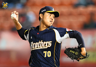 中职》不知道「蝴蝶」会飞去哪 徐博玮接球只能凭反应