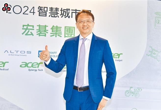 宏碁集團宣布擴大筆電產品線，推出Acer Chromebook Plus 514搶攻教育、商務市場，圖為董事長陳俊聖。（圖／報系資料照）