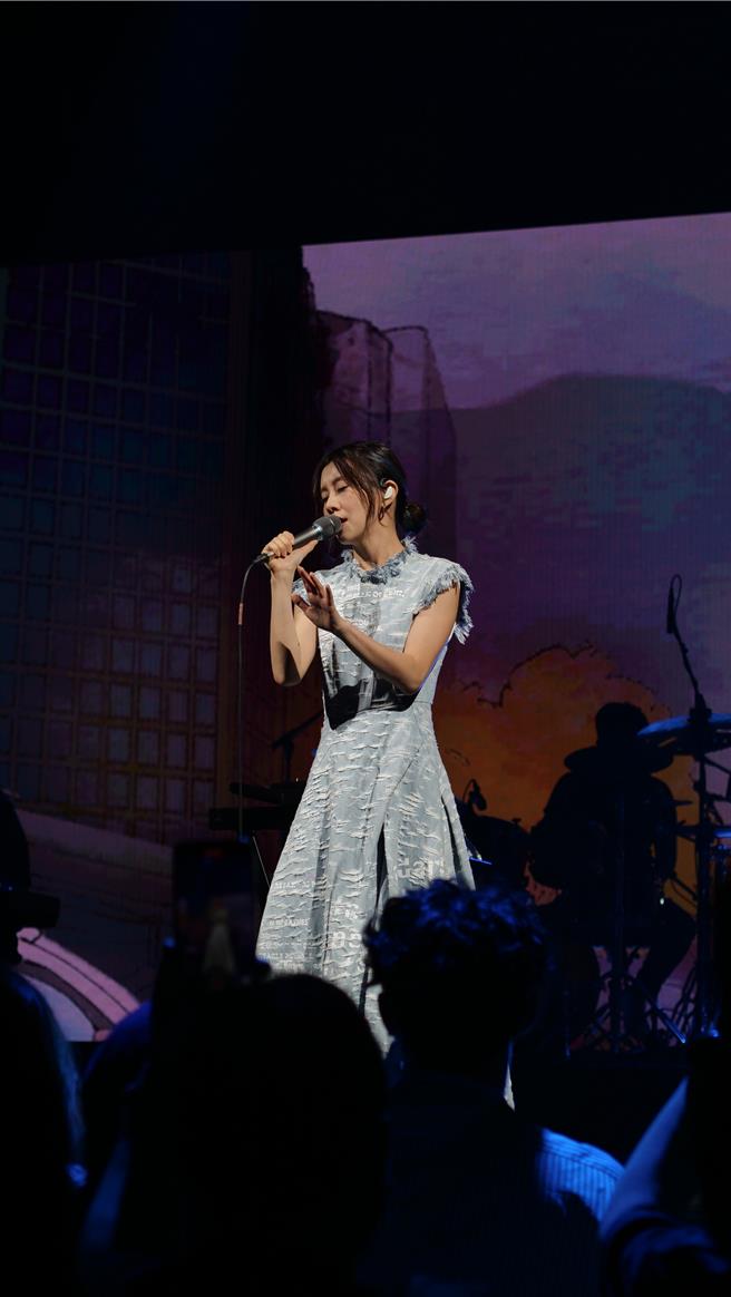 白安日前到香港開唱。（相信音樂提供）