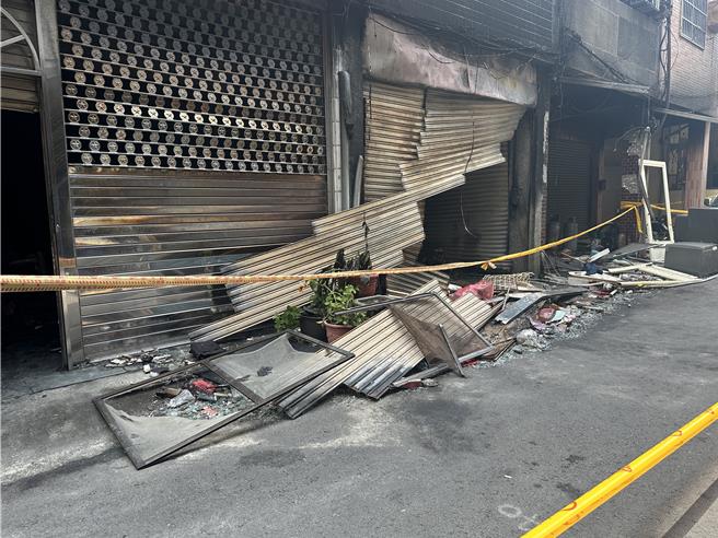 高雄市三民区发生气爆火警，酿1死7伤惨剧。（杨舒婷摄）