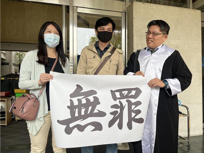 26年前高雄凤山发生一起机车抢案，正在当兵、无前科的男子王瑞丰遭人指控是抢匪，事后遭军事法院判5年，王男入监2年多假释出狱后声请释宪，去年宪法法庭破例同意再审，高雄高分院上月改判王男无罪，律师还呼吁检方放弃上诉。好消息昨日传来，高雄高分检确定不上诉，全案定谳。（本报资料照片）