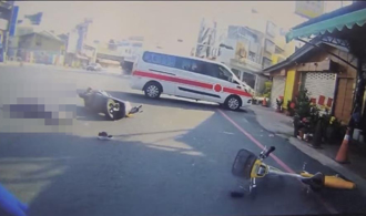 机车骑士擦撞YouBike后倒地 头部被游览车辗过惨死