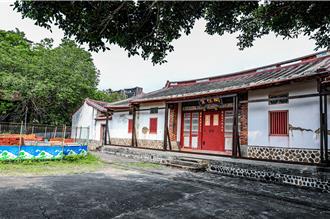 竹縣東平問禮堂修繕再利用牛步挨批 月底再爭取工程經費