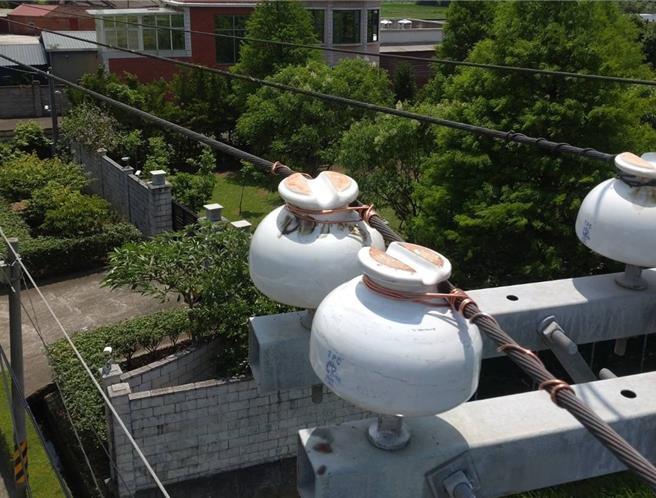 桃园今停电，台电说是盐尘害导致电缆线路劣化导致，学者呼吁政府检讨能源政策。（台电提供／吕筱蝉桃园传真）