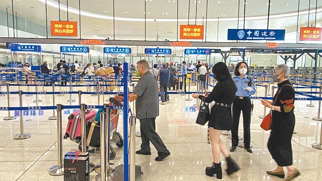 小三通復航后，厦门五通码头因防疫政策暂缓提供行李托运服务，经陆方通知已完成设备拆除作业，初步规画将自5月起恢復疫情前正常托运业务。（民眾提供）