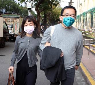 傳阿扁派媳婦黃睿靚代夫出征 沈富雄4字推測結果