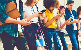 年轻世代先求独善其身