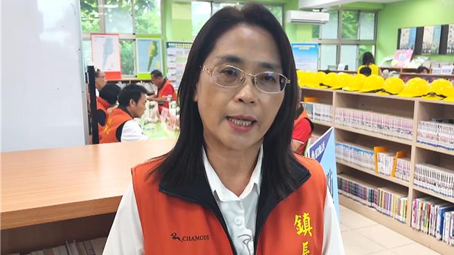 成功镇长谢淑贞罢免案迈入第二阶段，地方盛传「签连署会被抓」、「签名连署给200元」等谣言。（萧嘉蕙摄）