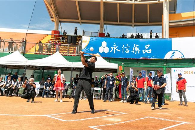 「永信HAC健康盃」慢速壘球邀請賽21日開打。（台中市府提供）