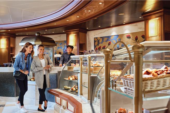 全天候营业的国际点心吧为宾客提供各式各样的美味点心和饮品，以满足大家对美食的不同需求。（公主游轮提供）