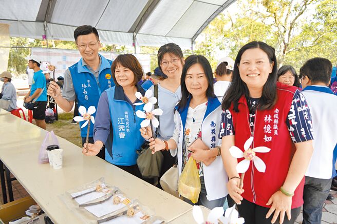 「2024桐花祭─桐游南投139」活动，20日上午在南投市猴探井游憩区登场，今年规画多条赏花景点，结合客家文化、美食，让游客体验。（南投市公所提供／王煌忠南投传真）