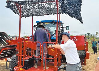 甘藷業缺工 自動化農機具解套