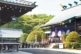 岸田向靖國神社奉供品 韓表示遺憾