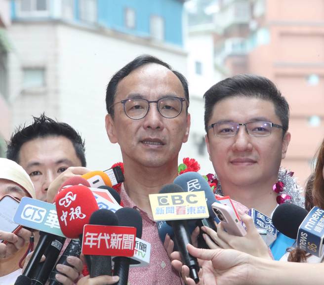 國民黨主席朱立倫受訪。（資料照/劉宗龍攝）
