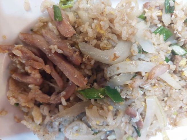 老板娘贴出当天菜色。(翻摄自当事店家脸书)