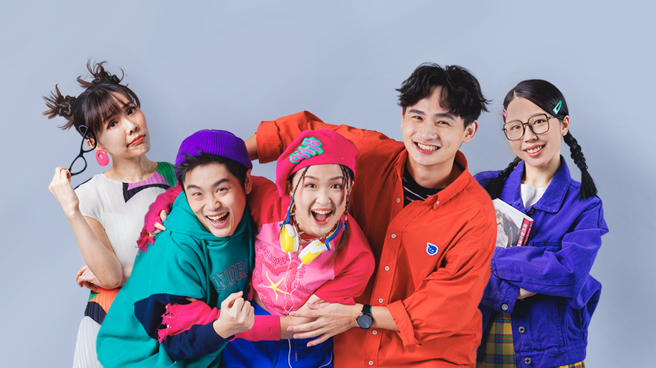 《以为是BL结果是BFF》演员包含（左起）詹喆君、郑守辰、沈福盈、章孝贤、刘韦均 。（图／摄影李奕玱、高雄市文化局提供 ）