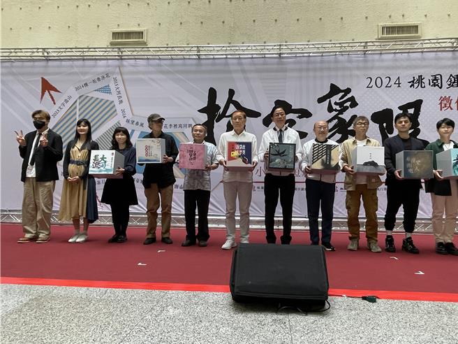 桃园市长张善政22日出席「桃园锺肇政文学奖徵件起跑记者会」。（姜霏摄）