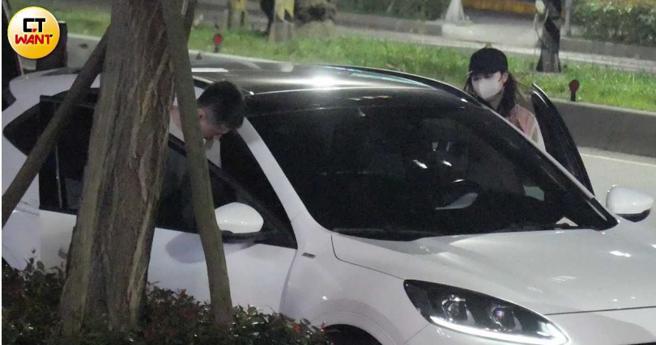 因陈昱瑞喝了酒，改由Rina驾驶一同返回住处。（图／本刊摄影组）