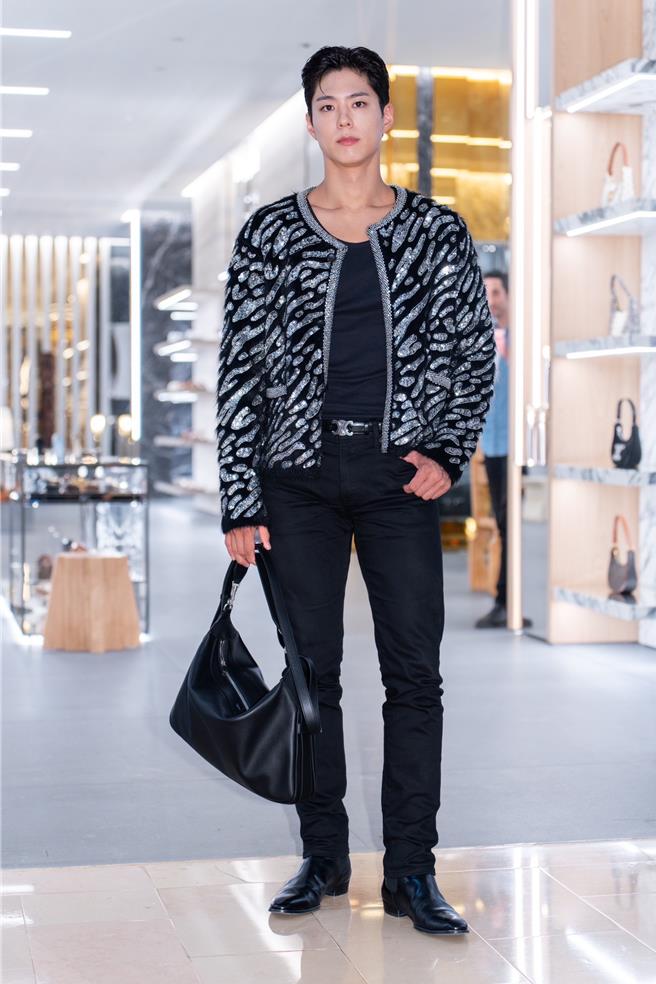 朴寶劍現身CELINE台北101大店開幕活動。(吳松翰攝)