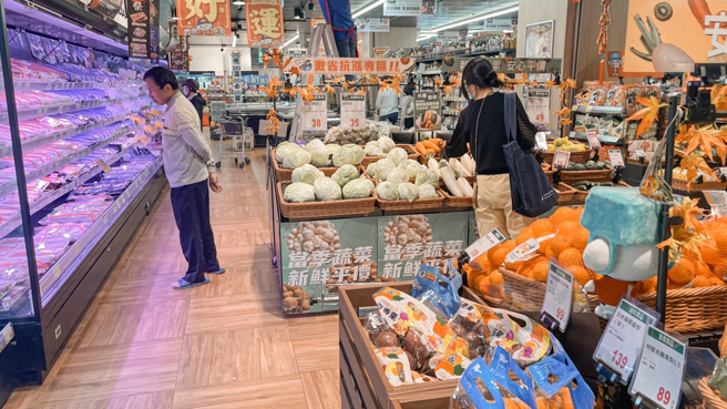 调查显示，南韩水果价格今年涨幅更甚台湾。（示意图／本报资料照片）