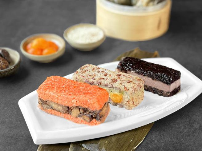 高雄翰品酒店推出的「龙年端午美粽礼袋」，有6颗3种口味，甜咸滋味一次满足。图／高雄翰品酒店提供