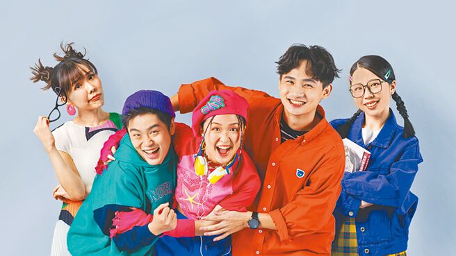 劇團「唱歌集」3度獲選高雄春天藝術節小劇場徵件，將於5月17至19日在駁二正港小劇場上演全新創作《以為是BL結果是BFF》青春校園音樂劇。（高雄市文化局提供／任義宇高雄傳真）