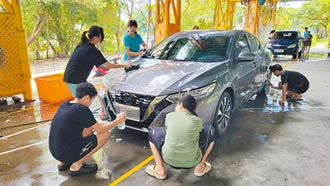宜蘭 赴尼泊爾當志工 國中生洗車募旅費