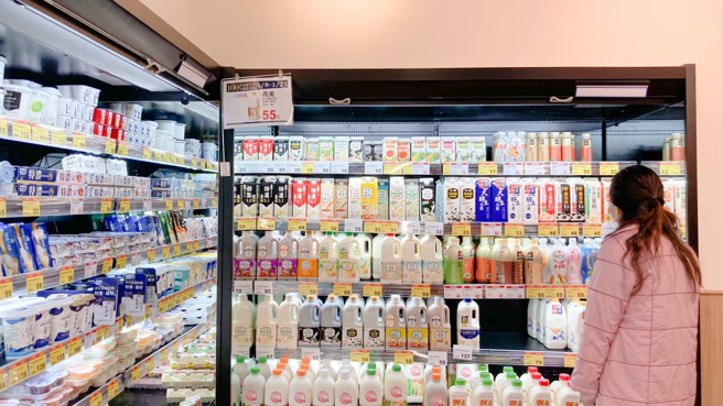 市售的鲜乳品牌选择多，网友推牧真鲜乳及柳营鲜乳。（图／示意图，记者杨雅婷摄影）