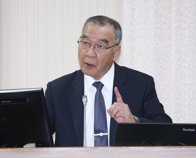 国防部长邱国正24日在立法院国防及外交委员会答询。（姚志平摄）