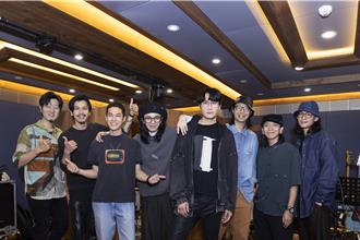 宇宙人攻蛋前驚傳掛病號　主唱小玉狂掉8公斤