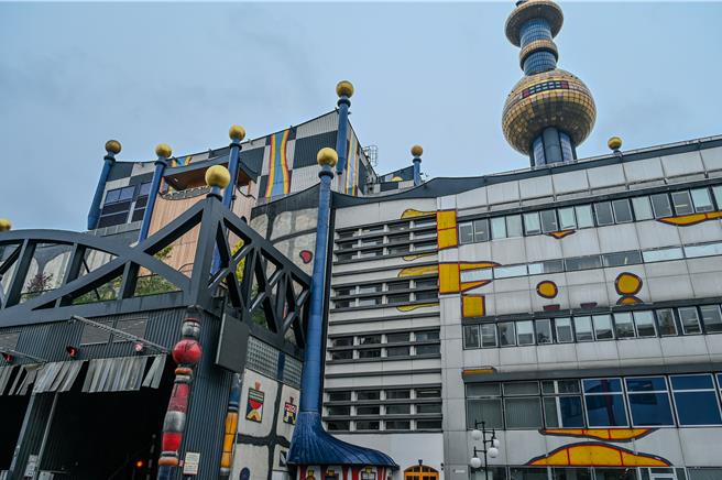 台东县府团队考察维也纳施皮特劳百水焚化炉发电厂。（台东县政府提供／蔡旻妤台东传真）