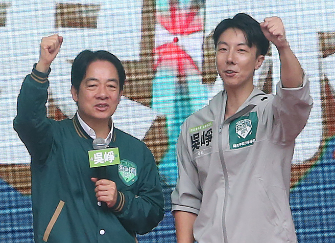 圖為準總統賴清德（左）、民進黨發言人吳崢（右）。（資料照，趙雙傑攝）