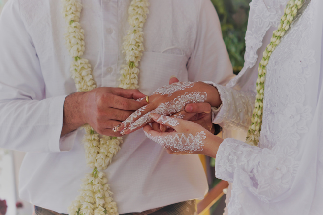 印尼一名人妻9岁时参加亲戚的婚礼，未料11年后新郎竟变她的老公。（示意图：Shutterstock／达志）