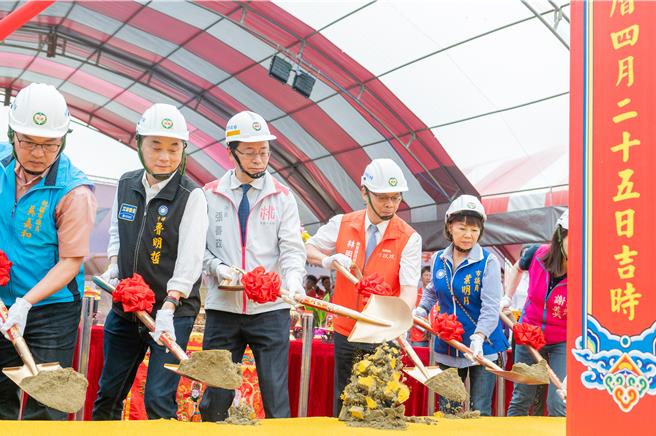 桃园市中坜区龙兴国小新建工程25日动工，预计2027年竣工。（桃市府提供／蔡明亘桃园传真）