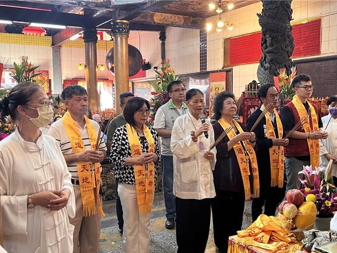 0403花莲大地震酿严重死伤，高雄道德院主神太上道祖日前发炉，指示联合全台上百家宫庙，4月26日至28日举办3天花莲强震超渡法会。（柯宗纬翻摄）