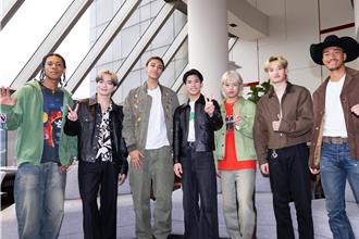 师弟团PSYCHIC FEVER首来台！「国民姐夫」AKIRA现身当保镳