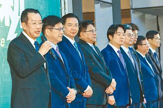 人才無朝代之分 34名新閣員出列 平均62.5歲