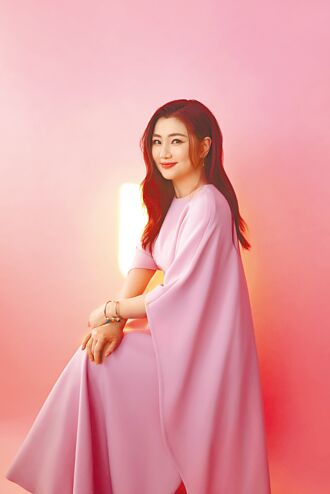 Selina生兒帶財狂吸上千萬