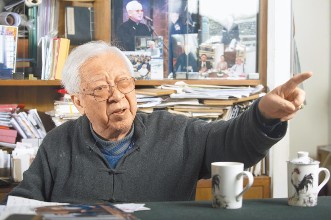 嶺南畫派宗師歐豪年25日辭世，享耆壽90歲。（資料照／杜宜諳攝）