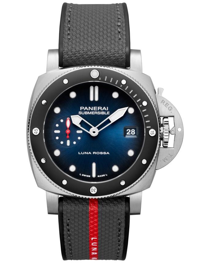 沛納海Submersible Luna Rossa PAM01565腕表，即起官網搶先上架，約34萬7000元。（Panerai提供）
