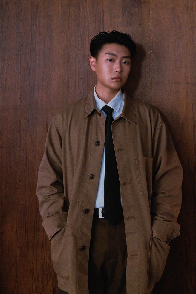 孙王力推出全新数位专辑《灵魂提问》。（环球音乐提供）