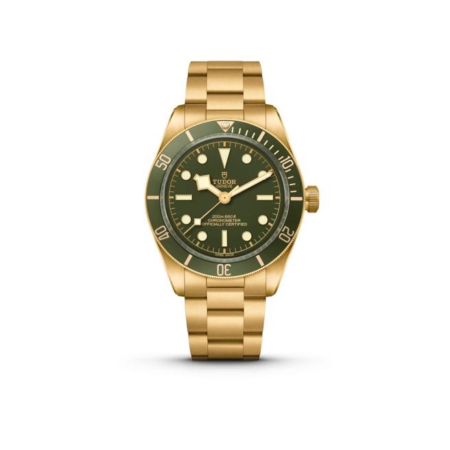 受到街頭潮流時尚的影響，加上國際金價不斷攀升，帝舵表推出奢華版Black Bay 58 18K金腕表，約102萬2000元。（TUDOR提供）