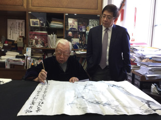 嶺南畫派宗師歐豪年辭世 管中閔15字緬懷 見臉書1巧合落淚